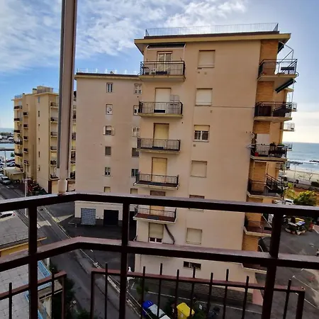 アパート Olimpia アルマ・ディ・タッジャ